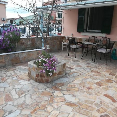 Apartament Zaira'S Little House Corfu  Zewnętrze zdjęcie